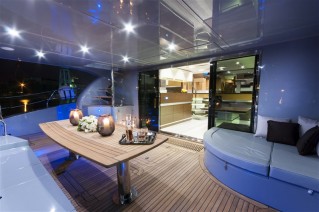 Catamaran EWHALA -  Aft Deck